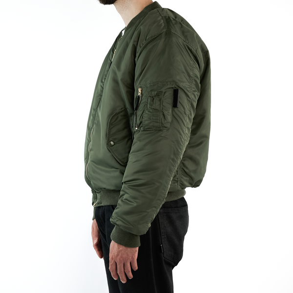 EXHIBITION:BOMBER  